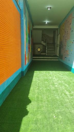 عکس کودکستان کودک ماهر