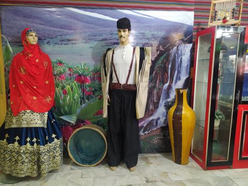 عکس رستوران سنتی بختیاری