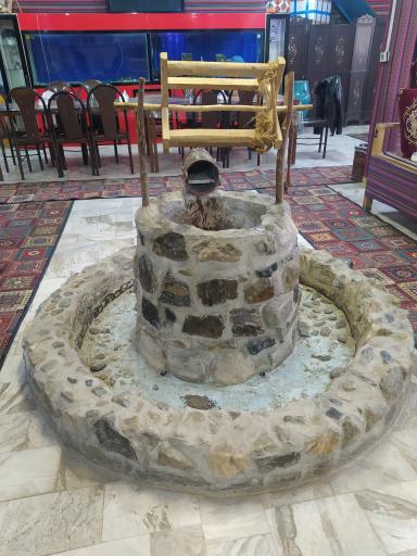 عکس رستوران سنتی بختیاری