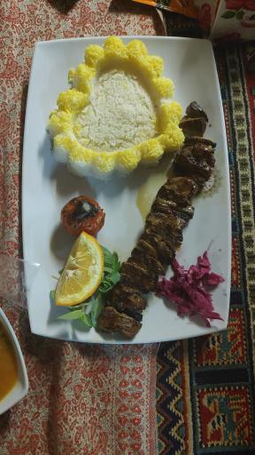 عکس رستوران سنتی بختیاری