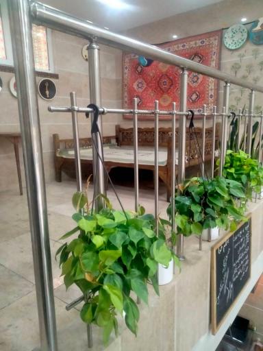 عکس کافه کباب برکه