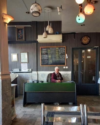 عکس رستوران مهر