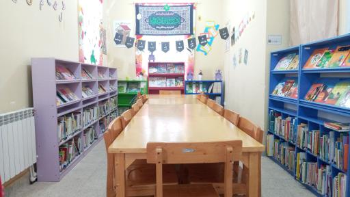 عکس کتابخانه استاد عبدالحسین فرزین