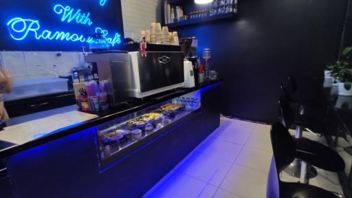 عکس کافه راموز