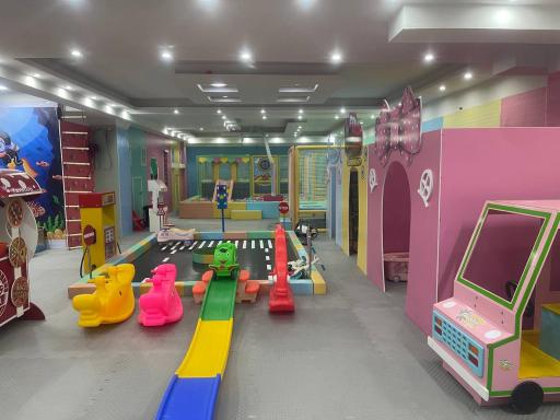 عکس خانه بازی نیوشا‌ کیدز