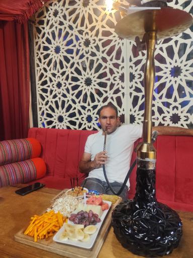 عکس کافی‌نت گلشن