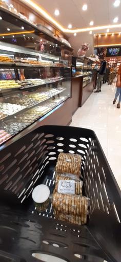 عکس خشکبار نون و القلم