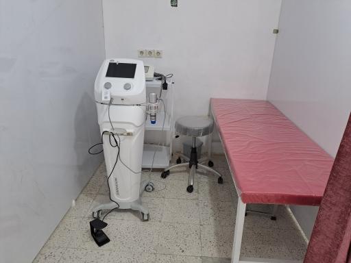 عکس کلینیک فیزیوتراپی سرداریان