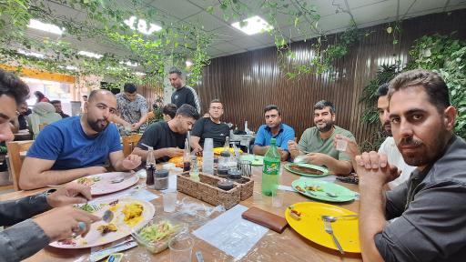 رستوران ضامن آهو