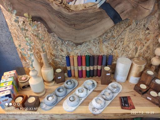 عکس گالری چوب دارکوب