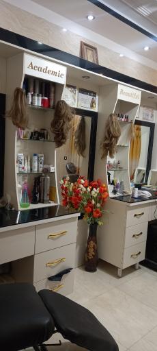 عکس سالن زیبایی سایه