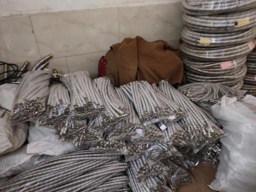 عکس گروه تولیدی صنعتی آوا 