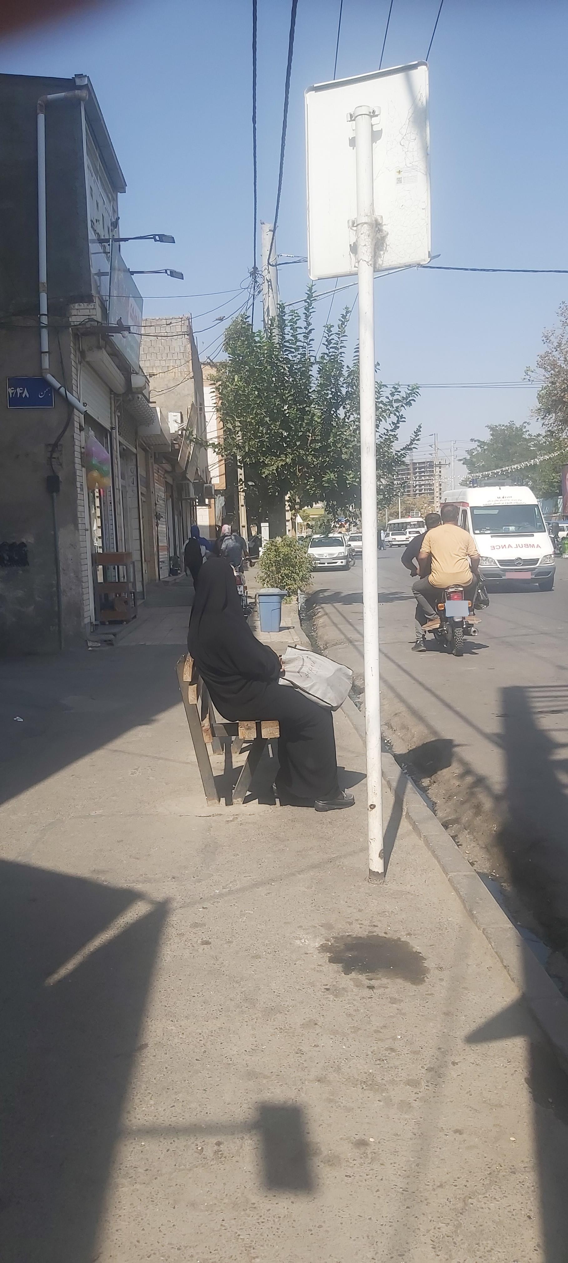 عکس  22بهمن 4/48