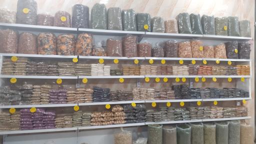 عکس سوغات محلی سی سخت حسینی