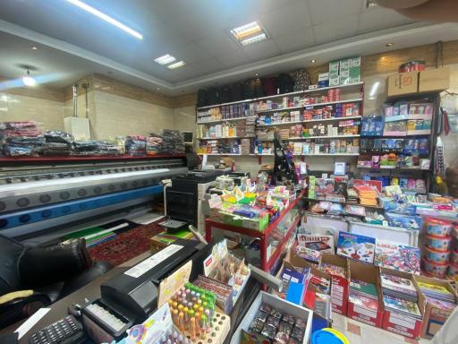 عکس چاپ دیجیتال و لوازم تحریر شهر