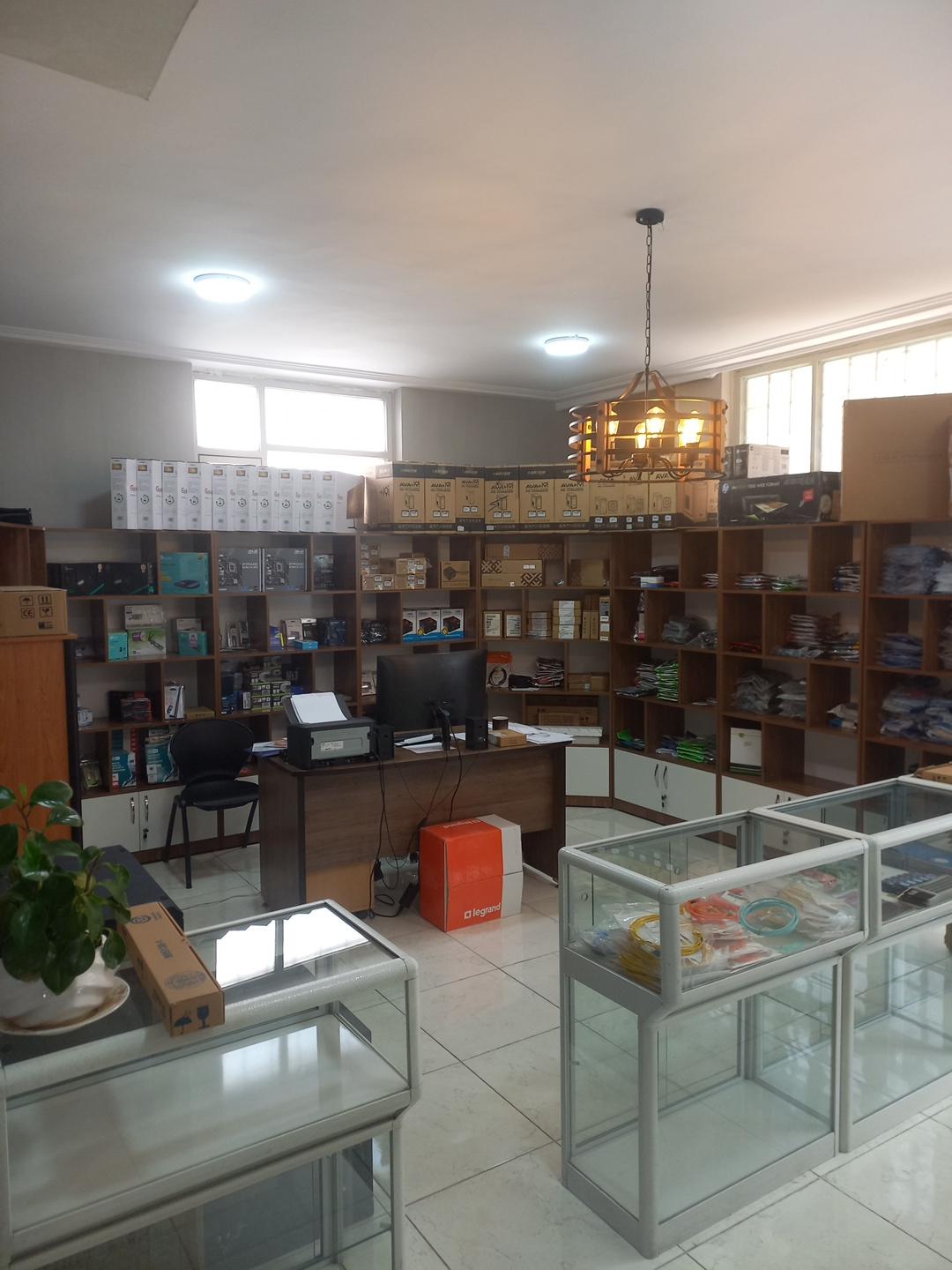 عکس شرکت پشتیبان شبکه