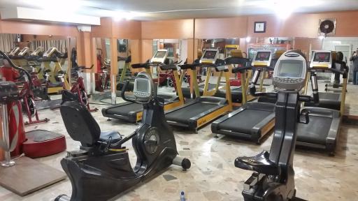 عکس باشگاه بدنسازی شهید محمدی