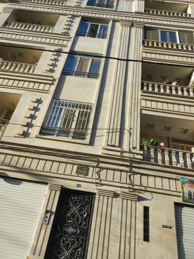 عکس ساختمان پارسه