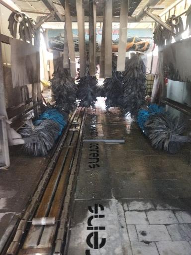 عکس کارواش اتوماتیک آفتاب