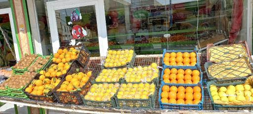 عکس میوه فروشی دستچین آرین