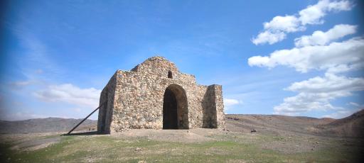 عکس چهارطاقی بازه هور (آتشکده بهروز)