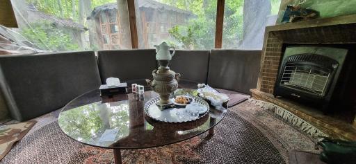 عکس رستوران باغ پدری