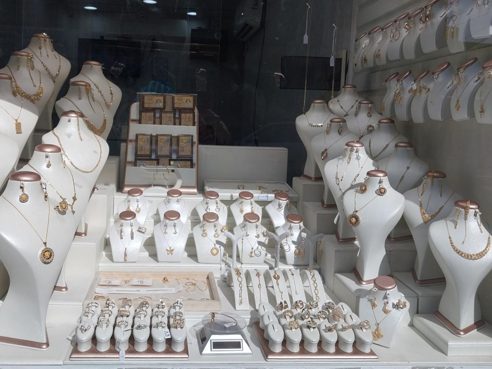 عکس طلافروشی نوین