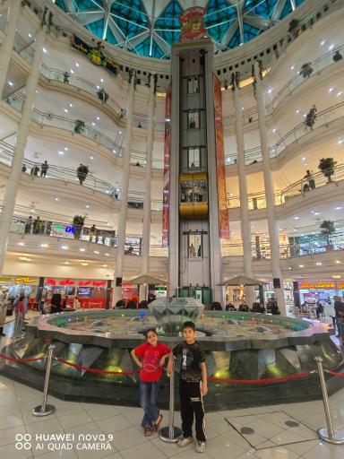 عکس آبنما مجتمع تجاری گردشگری الماس شرق 