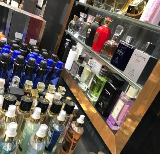 عکس عطر فروشی ناردن