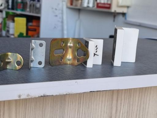 یراق آلات کابینت طوبائی