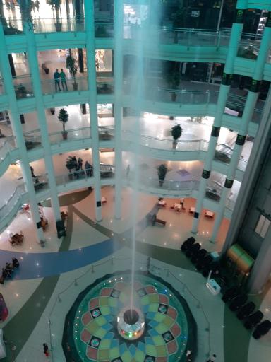 عکس آبنما مجتمع تجاری گردشگری الماس شرق 