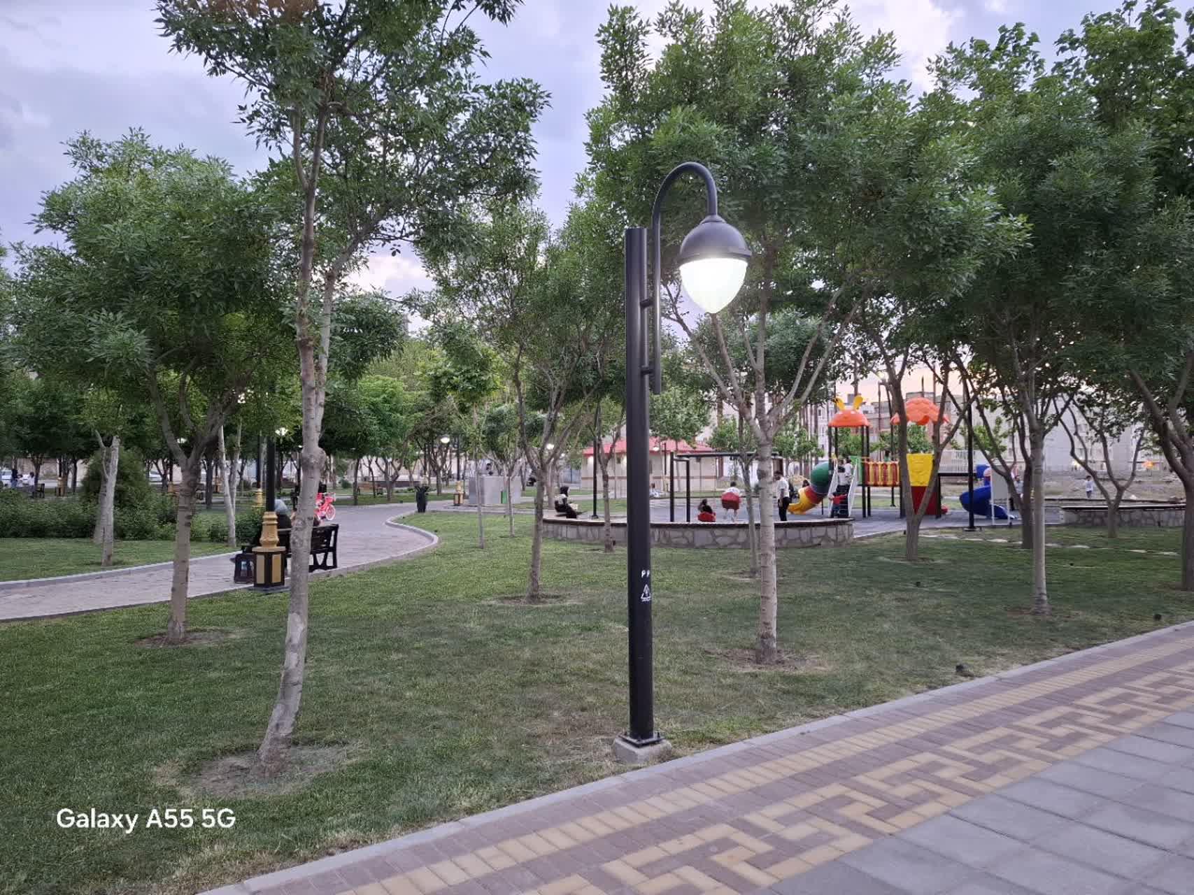 عکس بوستان شهدای خبرنگار