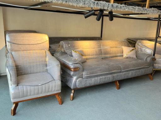 تولید و پخش مبلمان محمودی