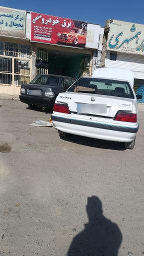 عکس برق اتومبیل محمدی