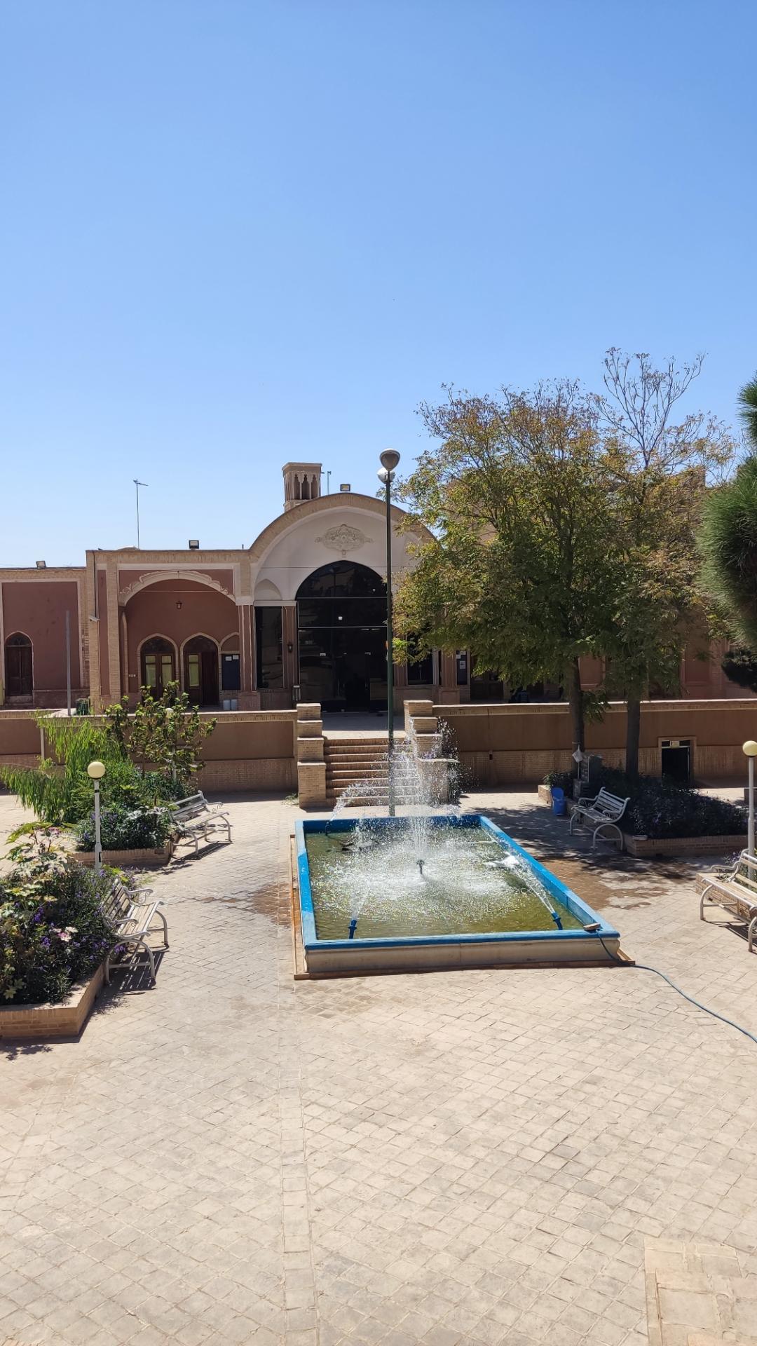 عکس فرهنگ سرای معراج