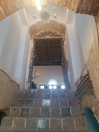 عکس خانه خانه‌ مادام کرنلی