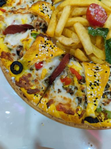 عکس کافی شاپ و فست فود بابونه