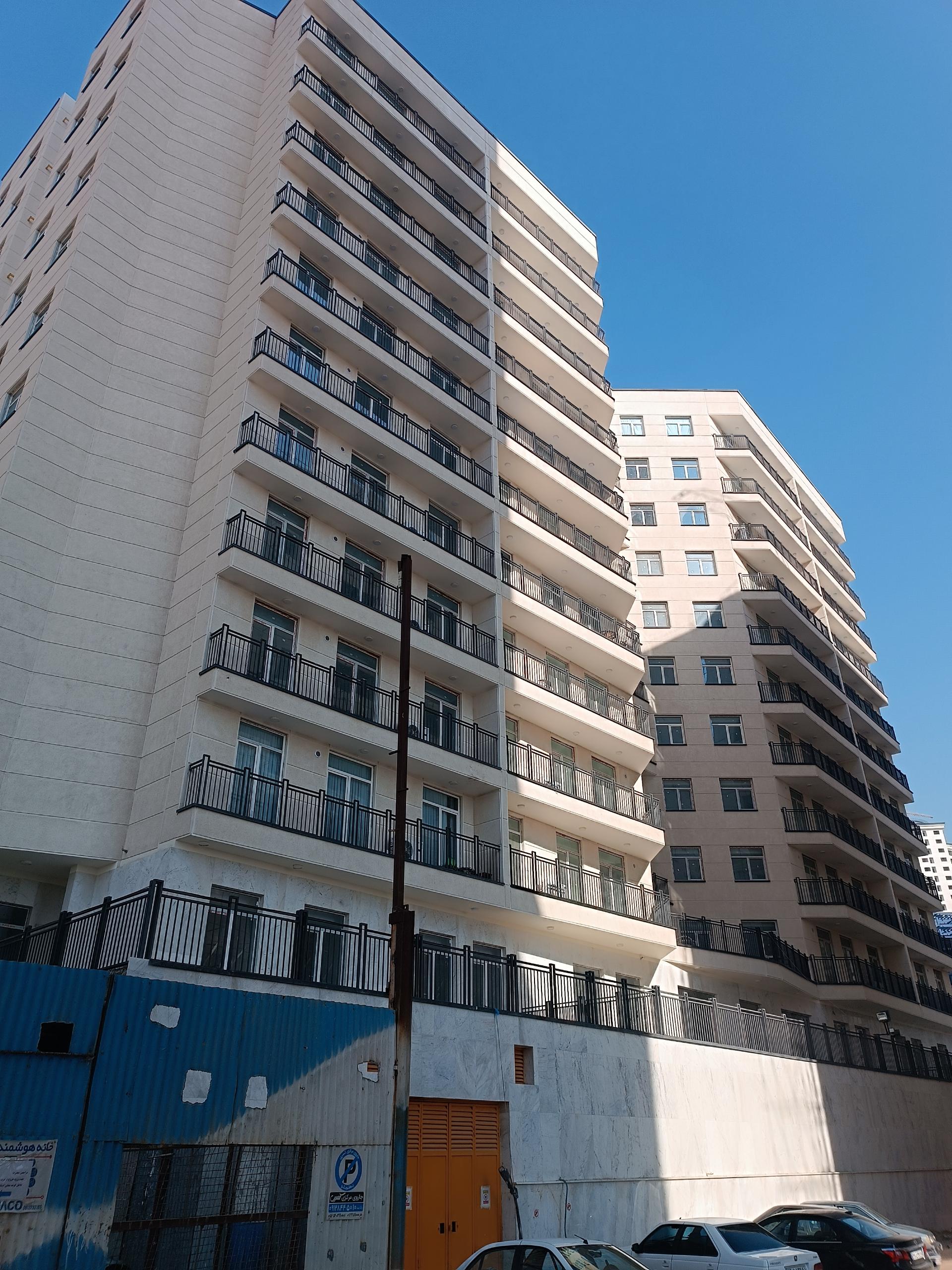 عکس برج مسکونی تریتیوم ۳