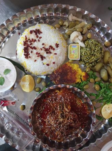 عکس رستوران ماه مهر 