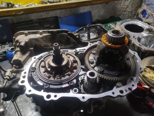 عکس تعمیرگاه اتومبیل رضوی