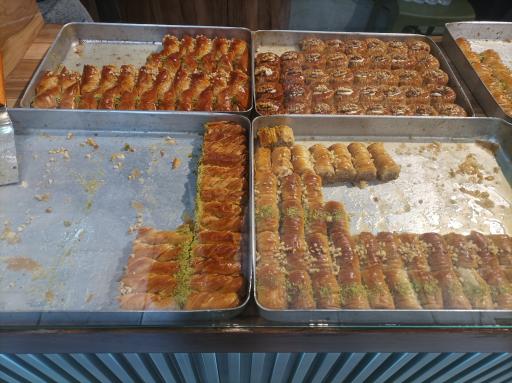 عکس باقلوا استانبولی