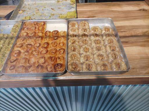 عکس باقلوا استانبولی