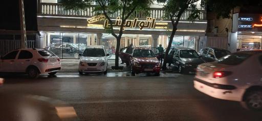 عکس نمایشگاه اتومبیل امینی 