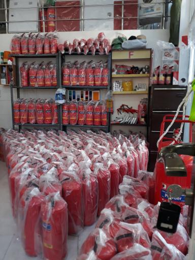 عکس تجهیزات ایمنی و آتش نشانی عسگرنژاد