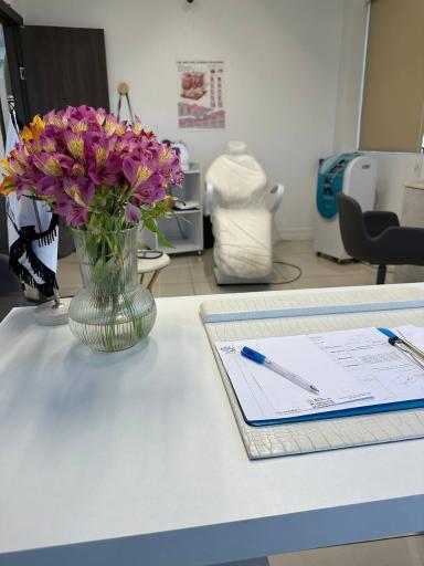 عکس کلینیک زیبایی کایاک