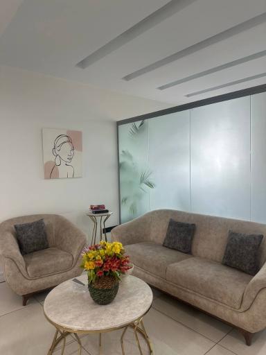 عکس کلینیک زیبایی کایاک