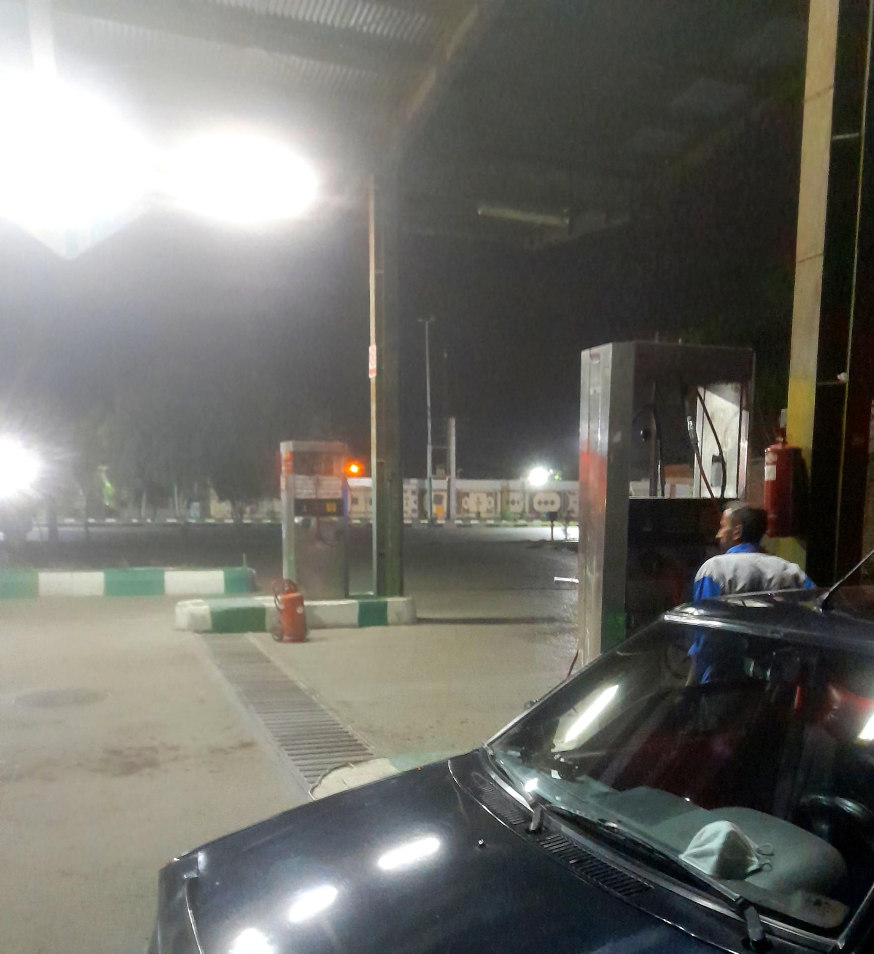 عکس پمپ گاز CNG