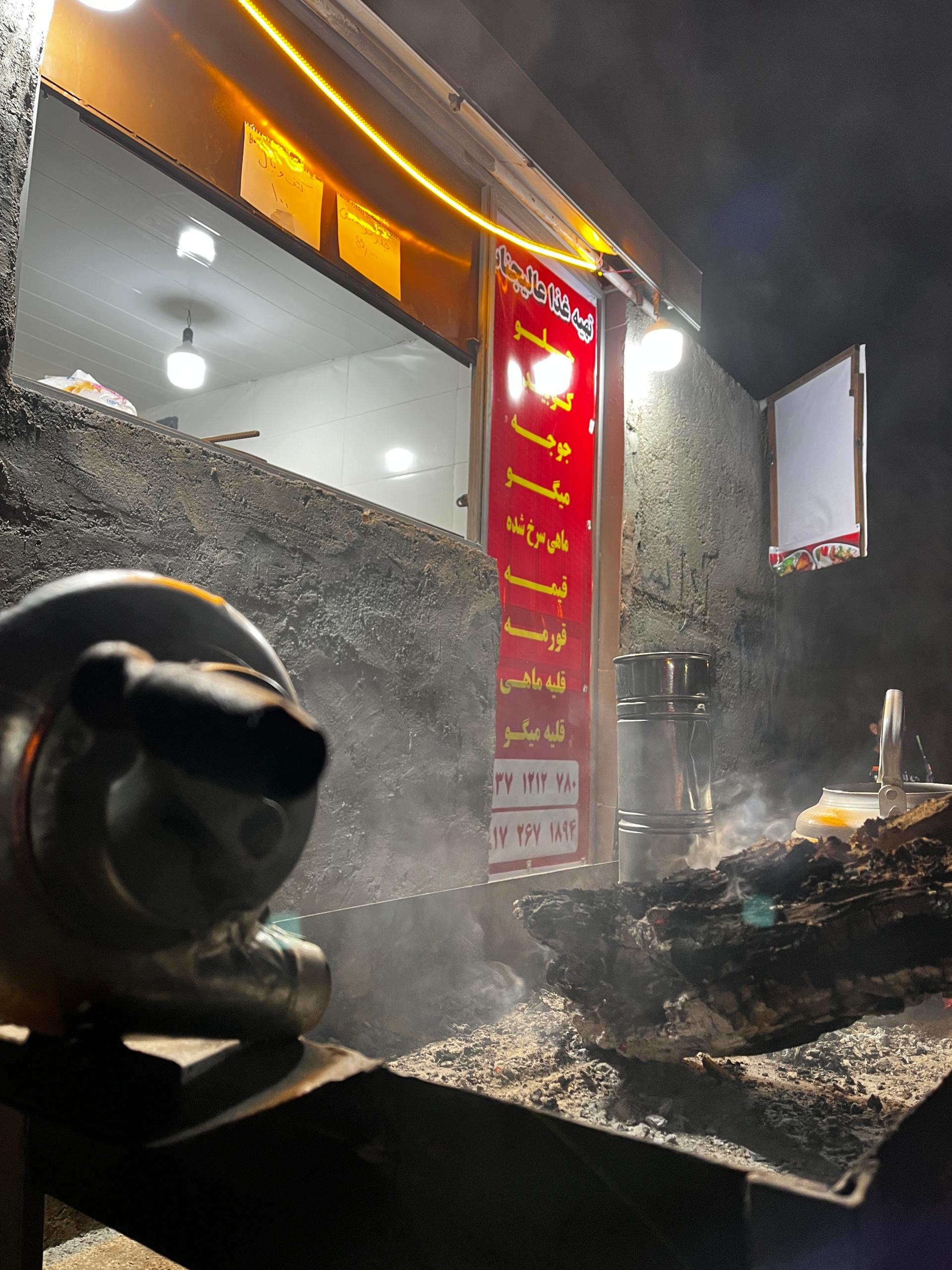 عکس تهیه غذا عالیجناب