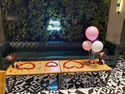 عکس رستوران دیترویت