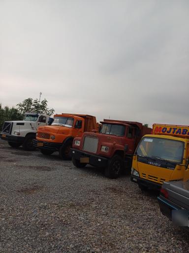 عکس نمایشگاه اتومبیل غلامپور